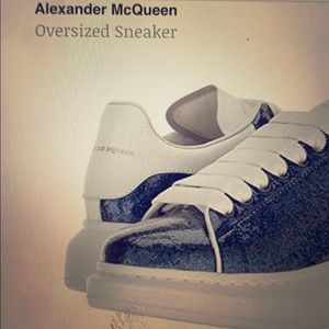 Alexander McQueen Oversized sneaker